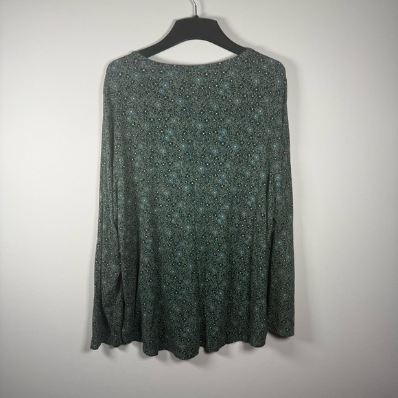 Lane Bryant Green Floral Tunic Patterned Top Size 18/20 - Picture 9 of 9